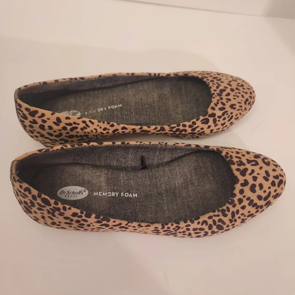 Dr. Scholl's Memory Foam Connect Tan/Leopard Print Ballet Flat in Size 6 - Picture 3 of 10